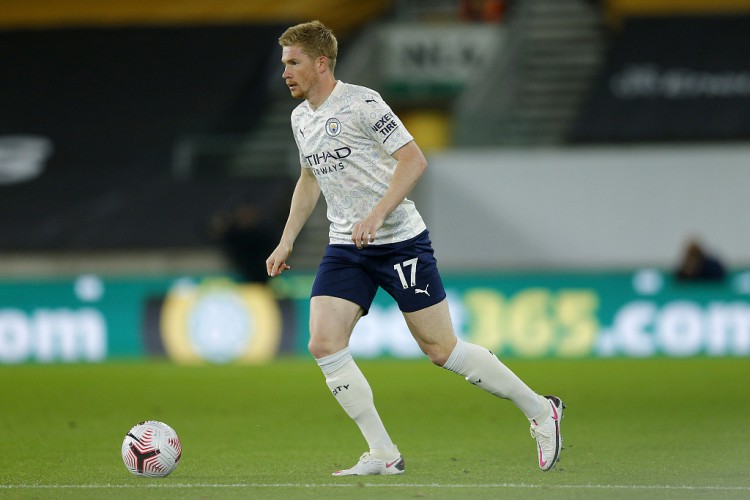 SE推出《最终幻想7RE》爱丽丝1／4手办：2026年开订！