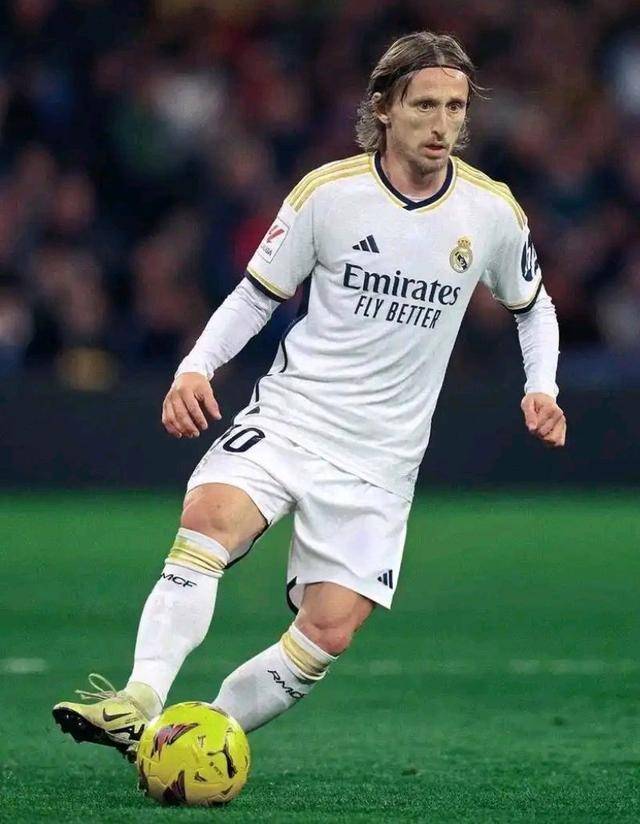 《使命召唤战区》手游评分只有3分：玩家吐槽优化太差