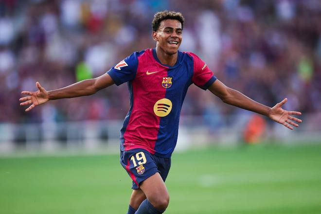 国家大英雄!梅西将被印到纸币上 家乡为他建雕像